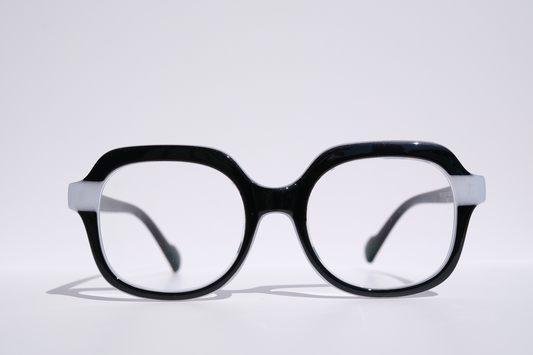 Round Black with White Accent